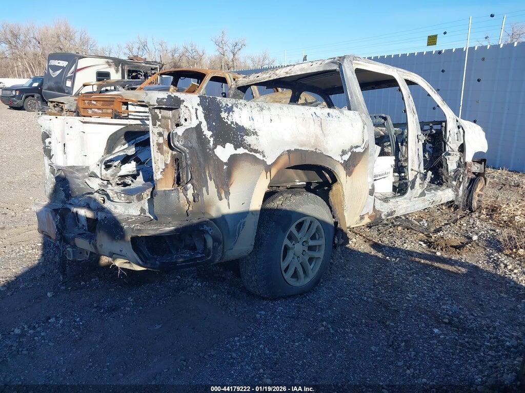 3GCUYDED2MG336828 2021 CHEVROLET SILVERADO 1500 photo no. 4
