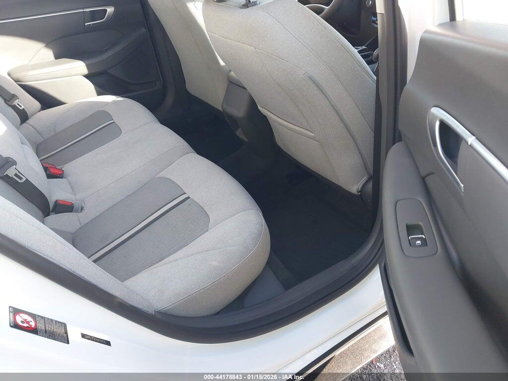 5NPEL4JA7MH112945 2021 HYUNDAI SONATA photo no. 8