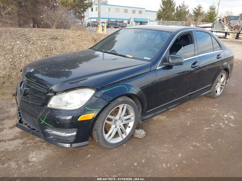 WDDGF8BB1CA715223 2012 MERCEDES-BENZ C 300 photo no. 2