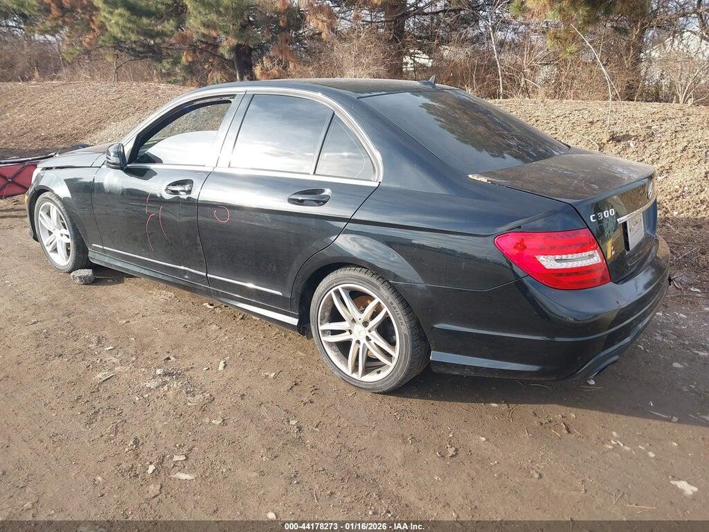 WDDGF8BB1CA715223 2012 MERCEDES-BENZ C 300 photo no. 3