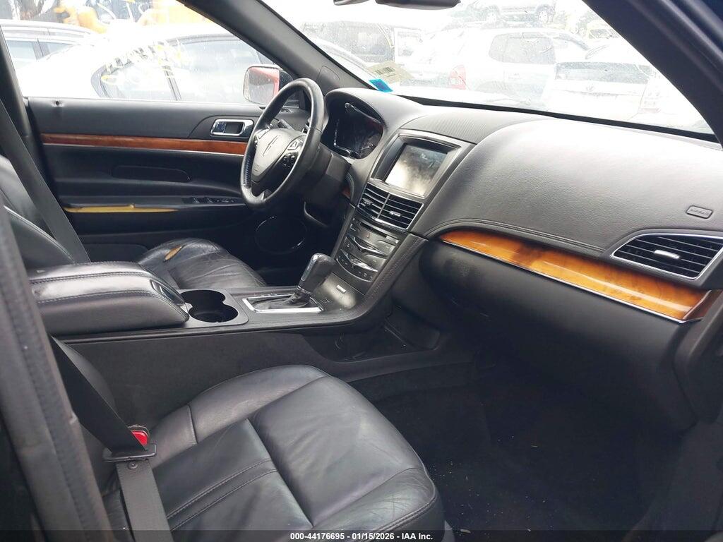2LMHJ5NK6EBL59057 2014 LINCOLN MKT photo no. 5