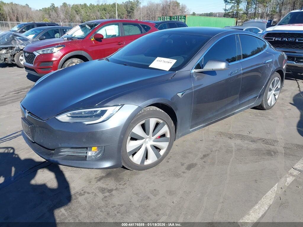 5YJSA1E44MF427888 2021 TESLA MODEL S photo no. 2