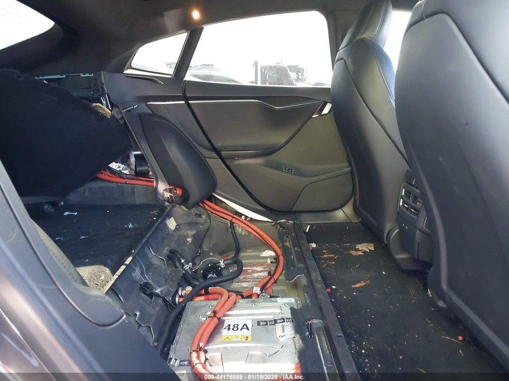 5YJSA1E44MF427888 2021 TESLA MODEL S photo no. 8