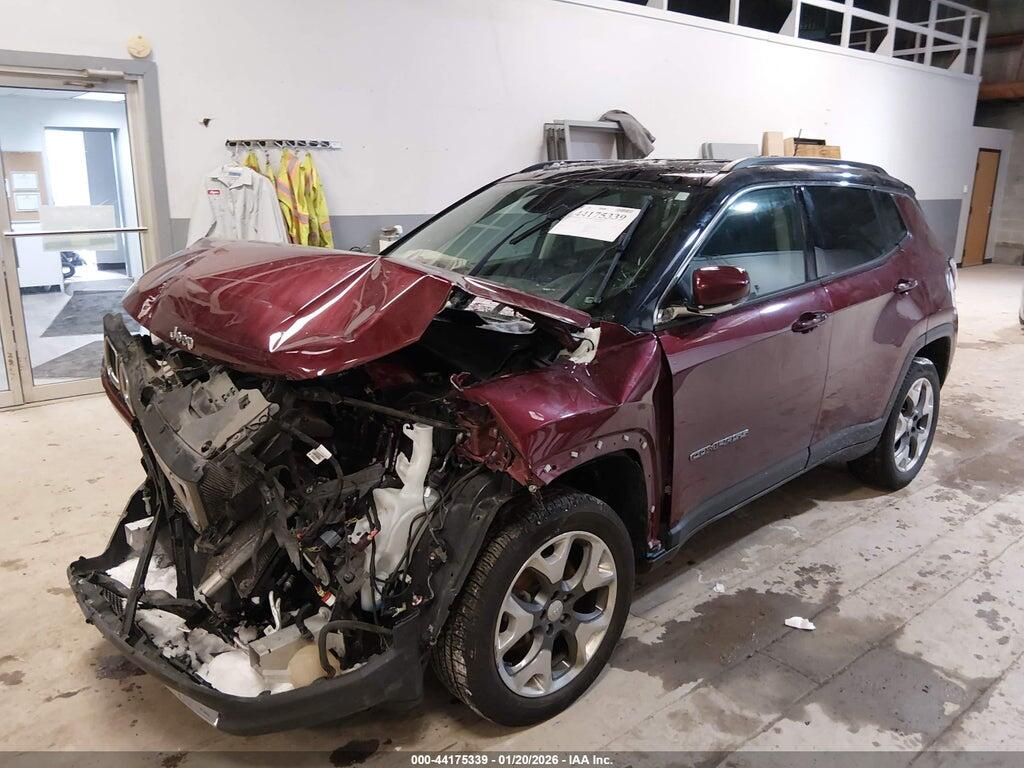 3C4NJDCB8LT216242 2020 JEEP COMPASS photo no. 2