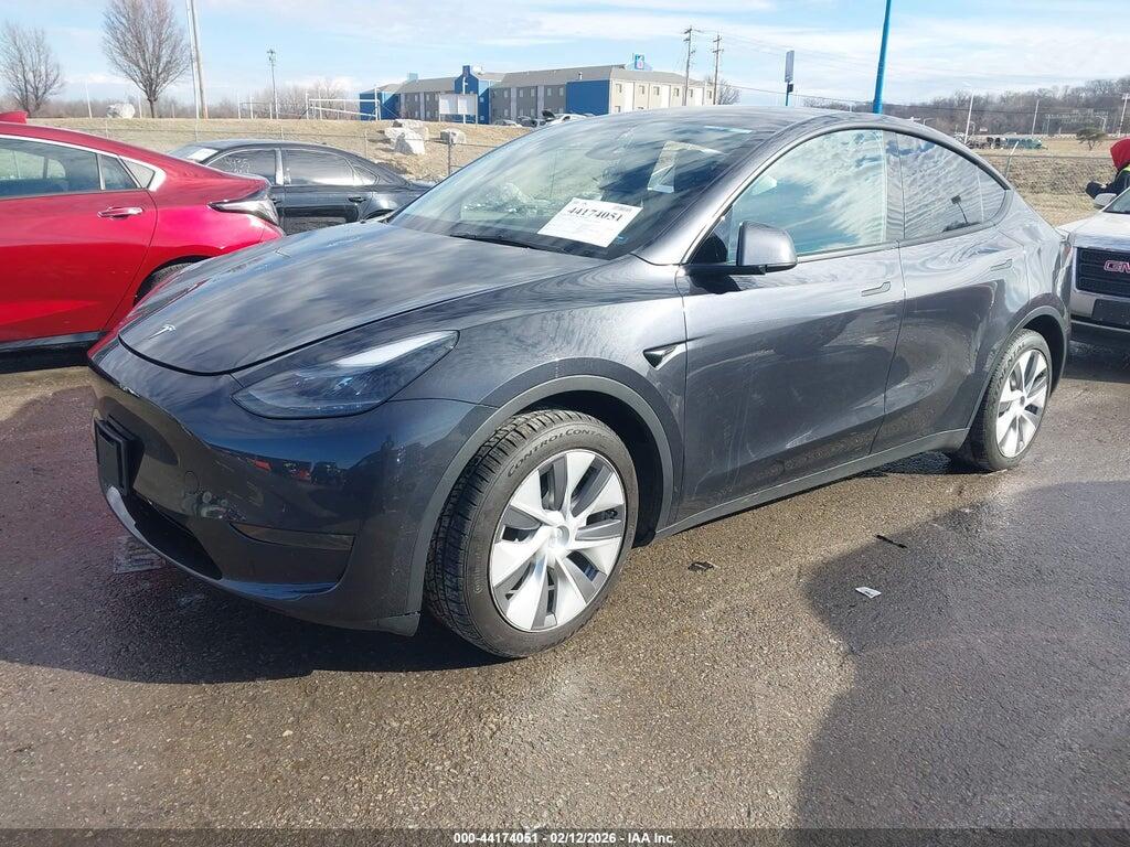7SAYGDED7RF087317 2024 TESLA MODEL Y photo no. 2