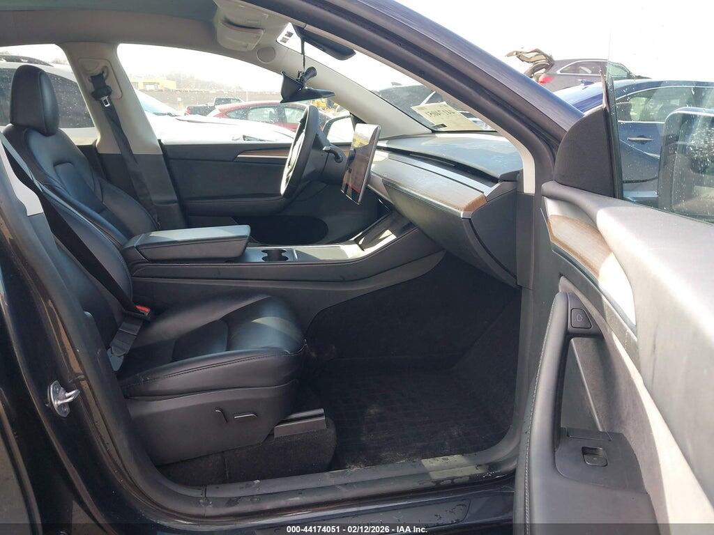 7SAYGDED7RF087317 2024 TESLA MODEL Y photo no. 5