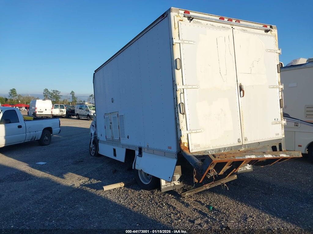1FDXE45F2YHA94587 2000 FORD E-450 CUTAWAY photo no. 3