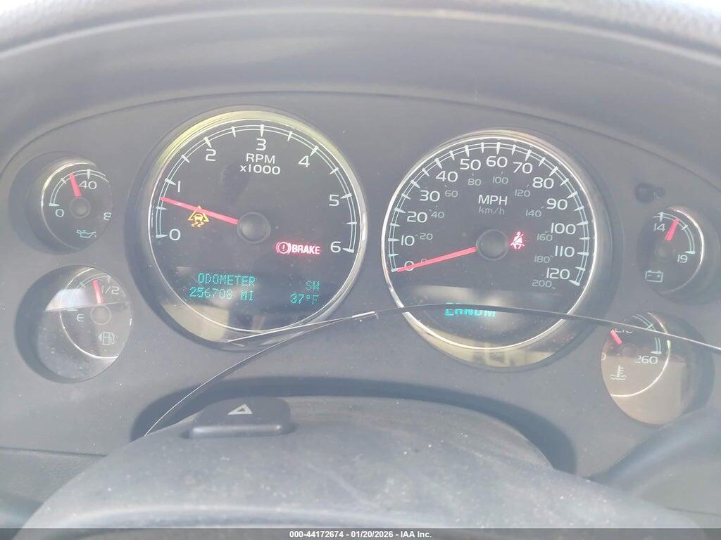 1GKUKCE07AR129408 2010 GMC YUKON photo no. 7