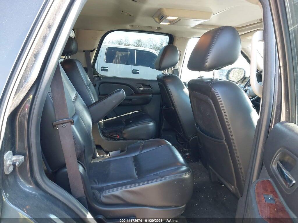1GKUKCE07AR129408 2010 GMC YUKON photo no. 8