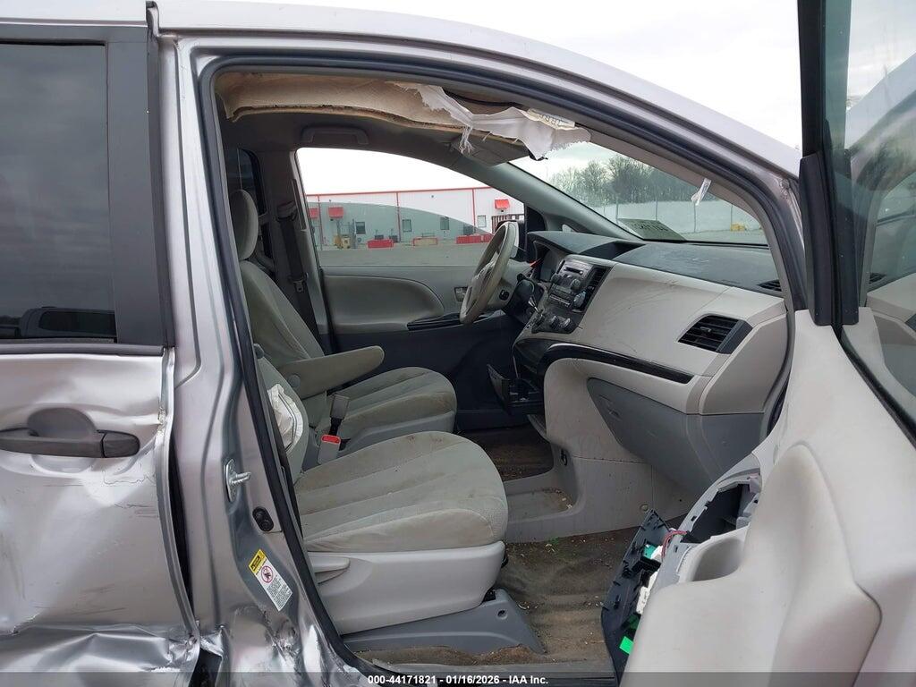 5TDZK3DC9DS339334 2013 TOYOTA SIENNA photo no. 5