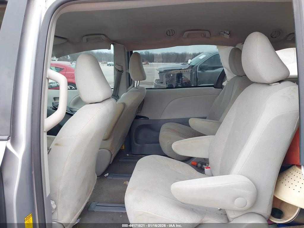 5TDZK3DC9DS339334 2013 TOYOTA SIENNA photo no. 8