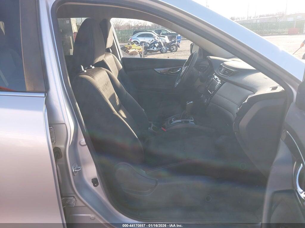 KNMAT2MV3JP574775 2018 NISSAN ROGUE photo no. 5