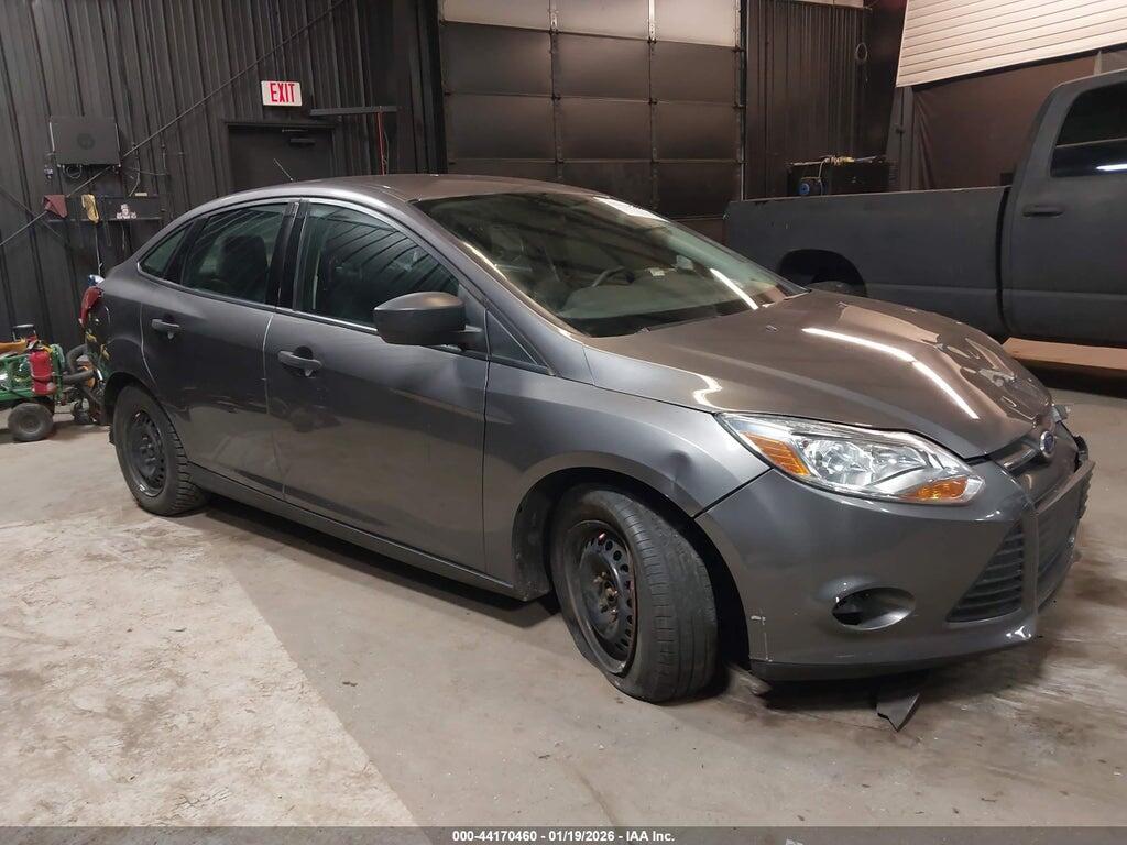 1FAHP3E21CL241827 2012 FORD FOCUS photo no. 1