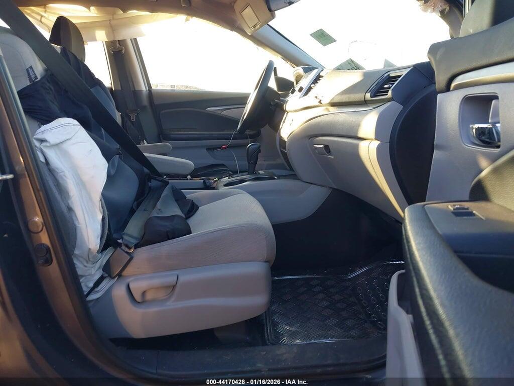 5FNYF6H15HB064484 2017 HONDA PILOT photo no. 5
