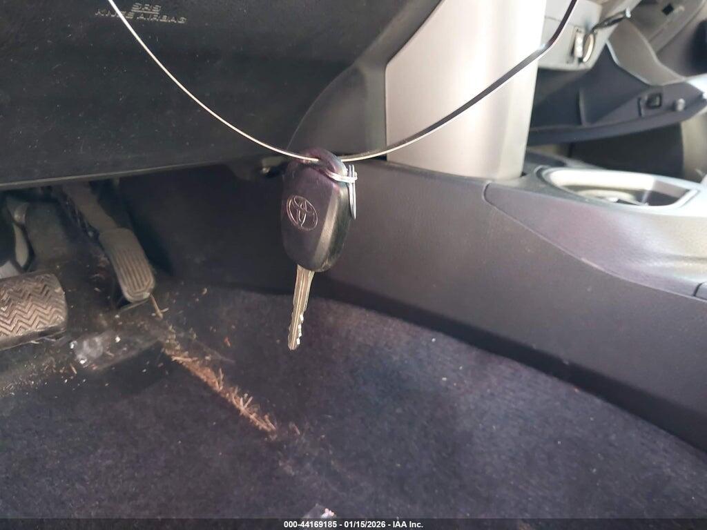 2T3RFREV1HW615288 2017 TOYOTA RAV4 photo no. 11