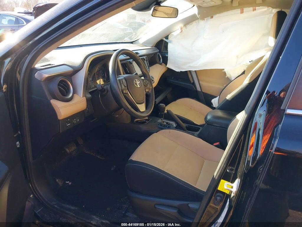 2T3RFREV1HW615288 2017 TOYOTA RAV4 photo no. 5