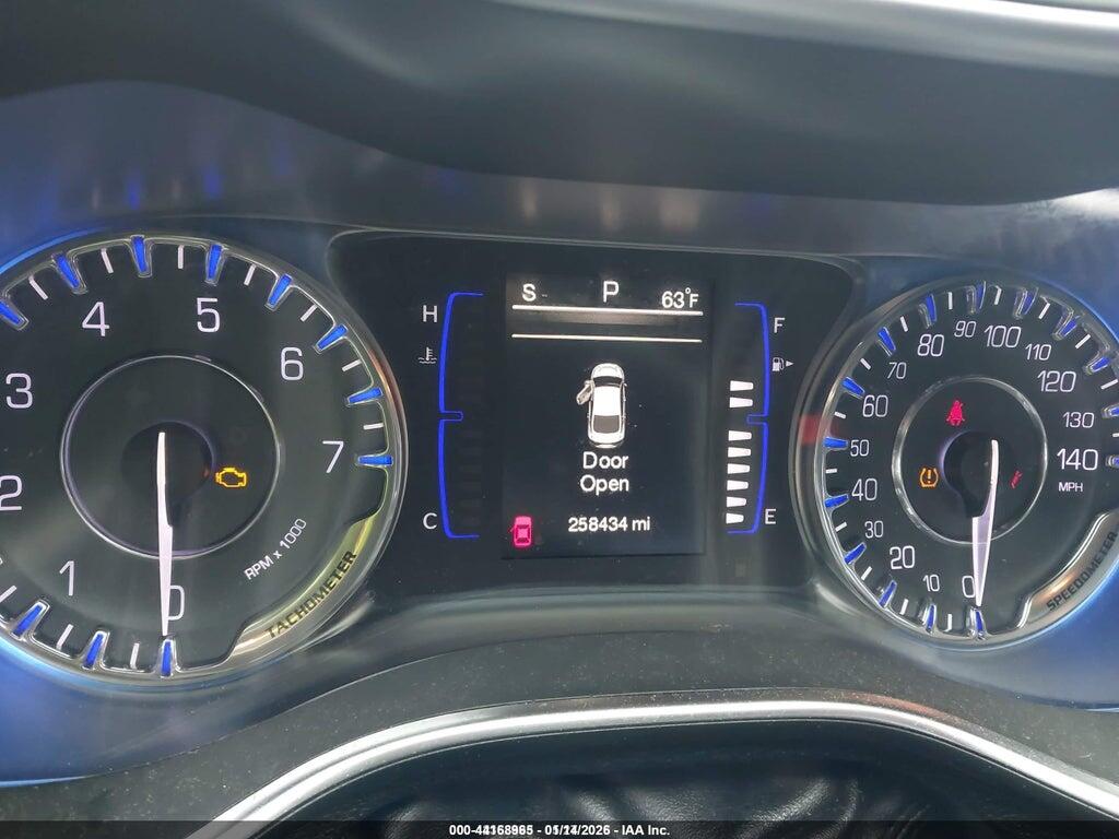 1C3CCCAB9FN617256 2015 CHRYSLER 200 photo no. 7