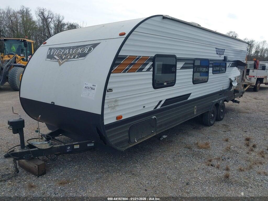 4X4TWDB29L7366756 2020 FOREST RIVER WILDWOOD X-LITE photo no. 2