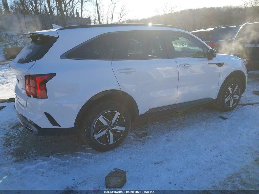 5XYRHDLF8MG025025 2021 KIA SORENTO photo no. 4
