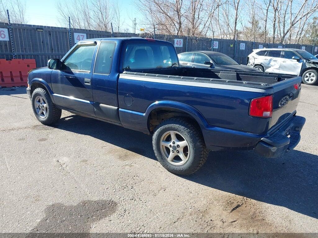 1GCDT19W628140984 2002 CHEVROLET S-10 photo no. 3