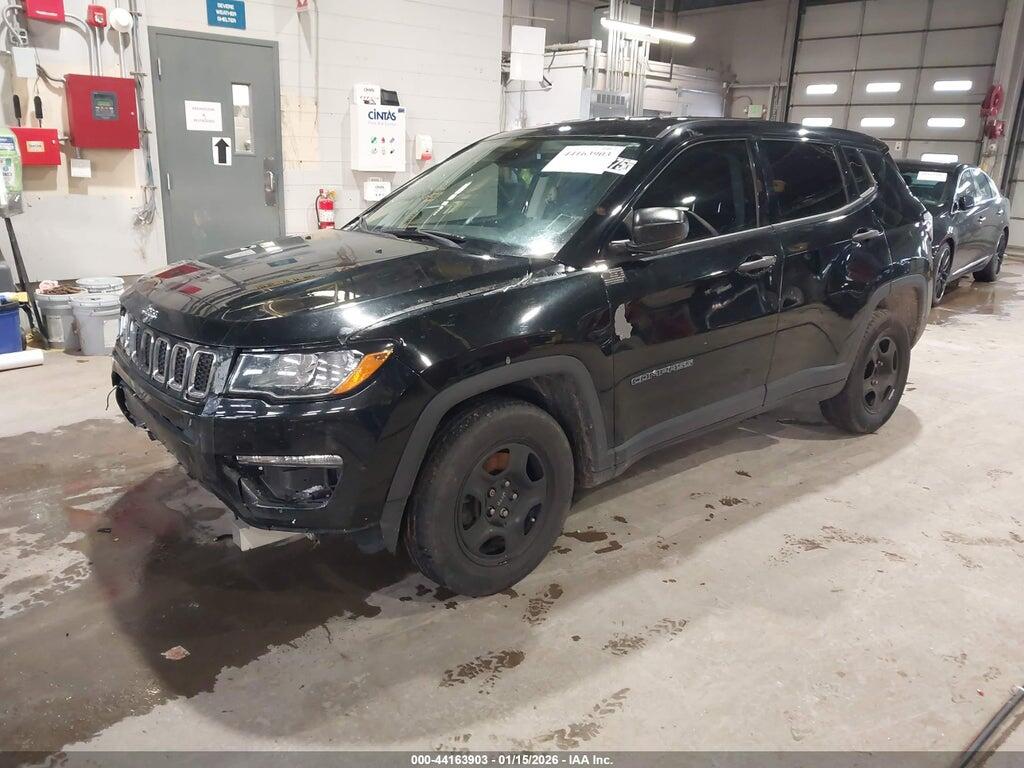 3C4NJCAB3JT204770 2018 JEEP COMPASS photo no. 2