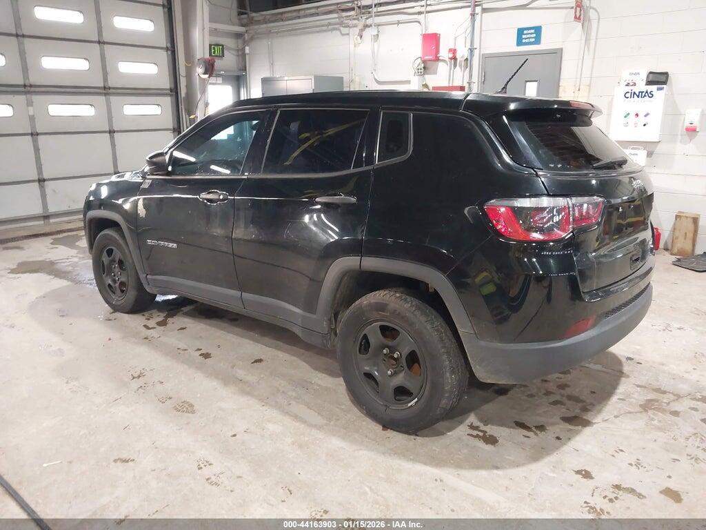 3C4NJCAB3JT204770 2018 JEEP COMPASS photo no. 3