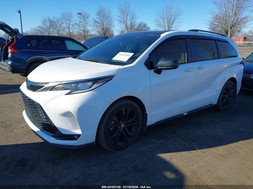 5TDDRKEC1NS095906 2022 TOYOTA SIENNA photo no. 2