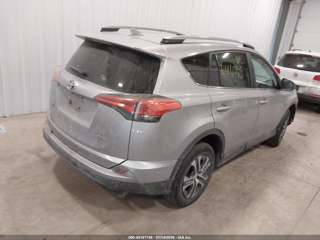 2T3BFREV1HW577823 2017 TOYOTA RAV4 photo no. 4