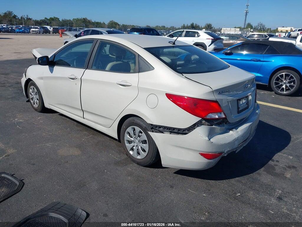 KMHCT4AEXHU181565 2017 HYUNDAI ACCENT photo no. 3