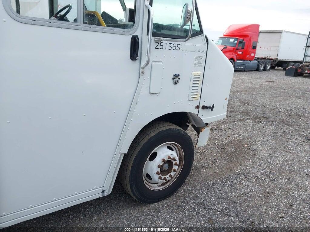 1F66F5KY9F0A04004 2015 FORD F-59 COMMERCIAL STRIPPED photo no. 12