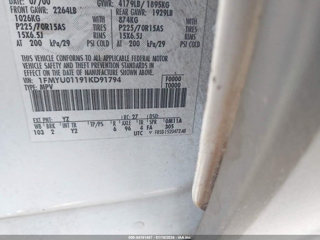 1FMYU01191KD91794 2001 FORD ESCAPE photo no. 9