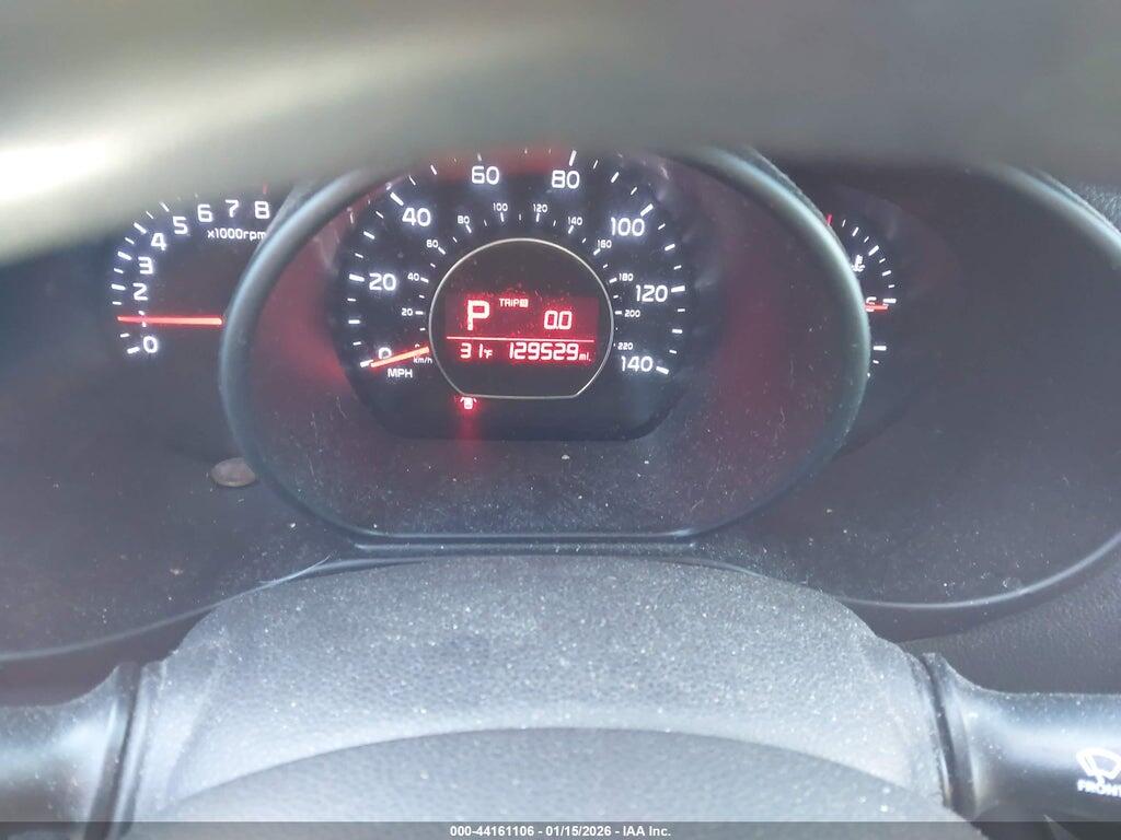 KNDJN2A29E7028444 2014 KIA SOUL photo no. 7