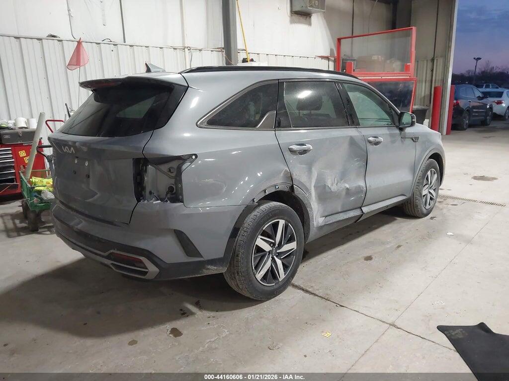 5XYRL4LC6PG238967 2023 KIA SORENTO photo no. 4