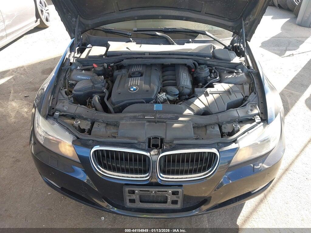 WBAPH5G58BNM73833 2011 BMW 328I photo no. 10