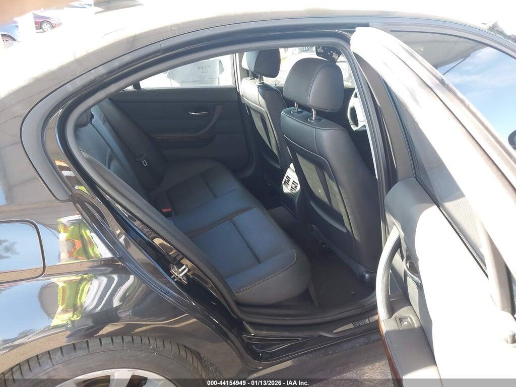 WBAPH5G58BNM73833 2011 BMW 328I photo no. 8