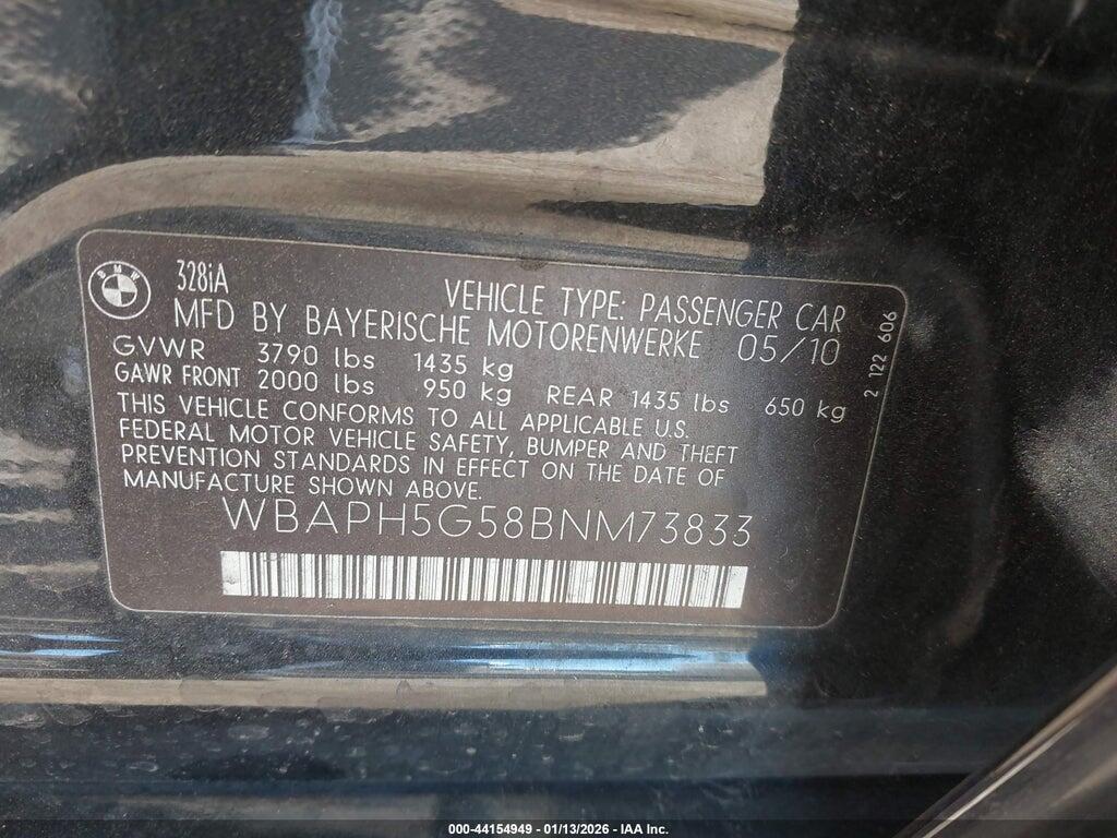 WBAPH5G58BNM73833 2011 BMW 328I photo no. 9