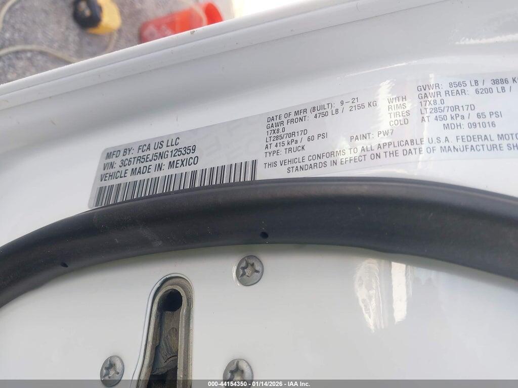 3C6TR5EJ5NG125359 2022 RAM 2500 photo no. 9