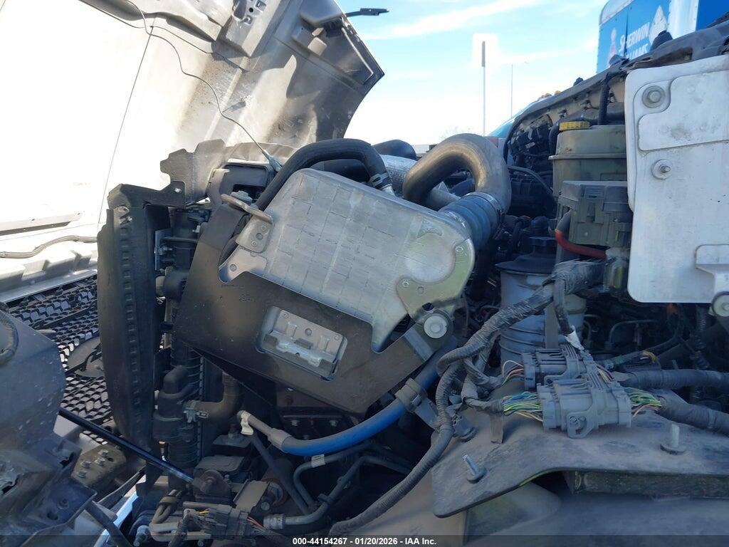 1FDNF6DC6JDF04523 2018 FORD F-650 DIESEL photo no. 9