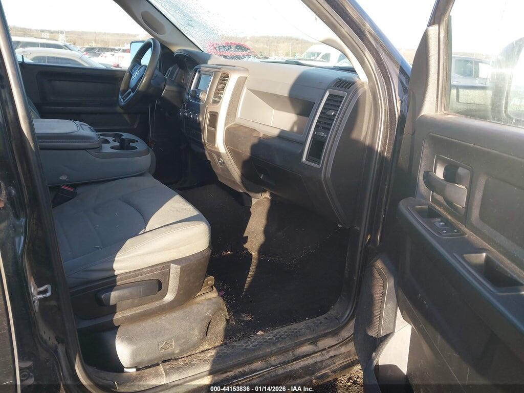 1C6RR6KT3JS295311 2018 RAM 1500 photo no. 5
