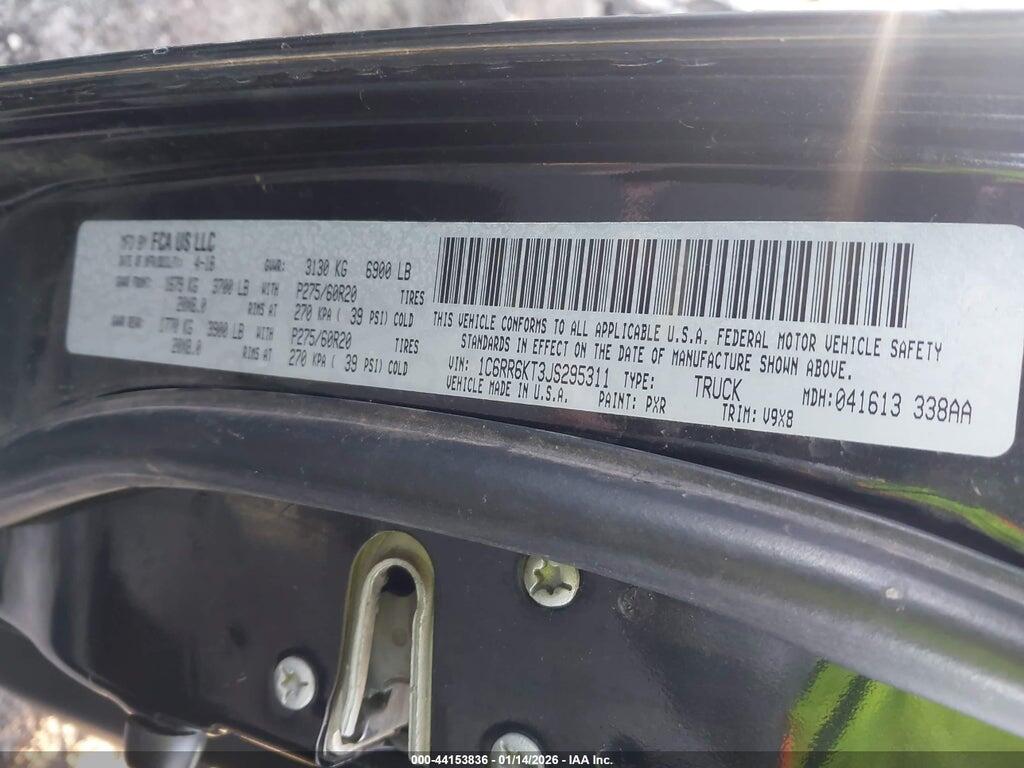 1C6RR6KT3JS295311 2018 RAM 1500 photo no. 9