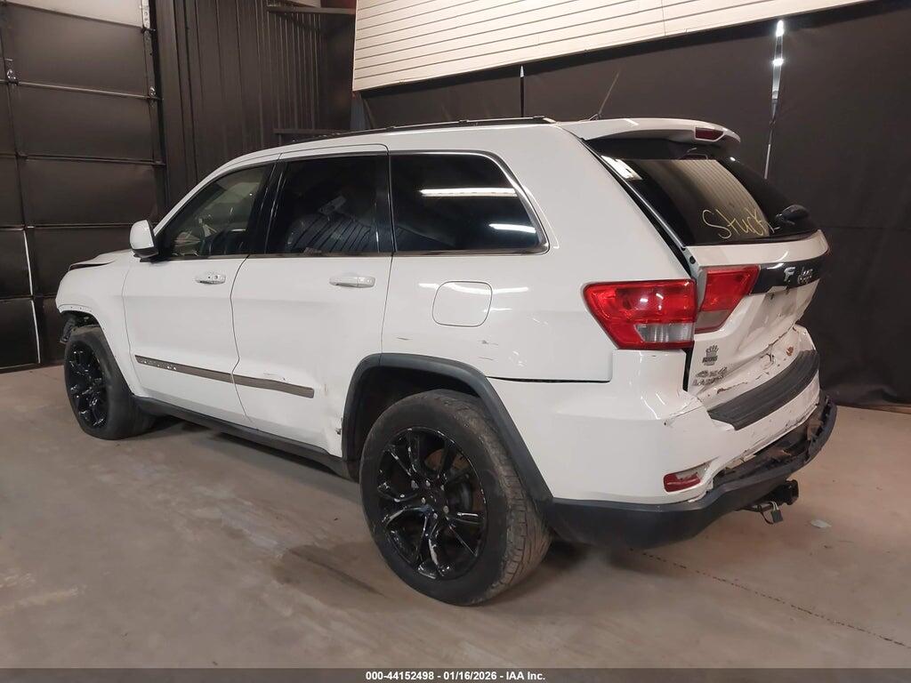 1J4RR4GG6BC584374 2011 JEEP GRAND CHEROKEE photo no. 3