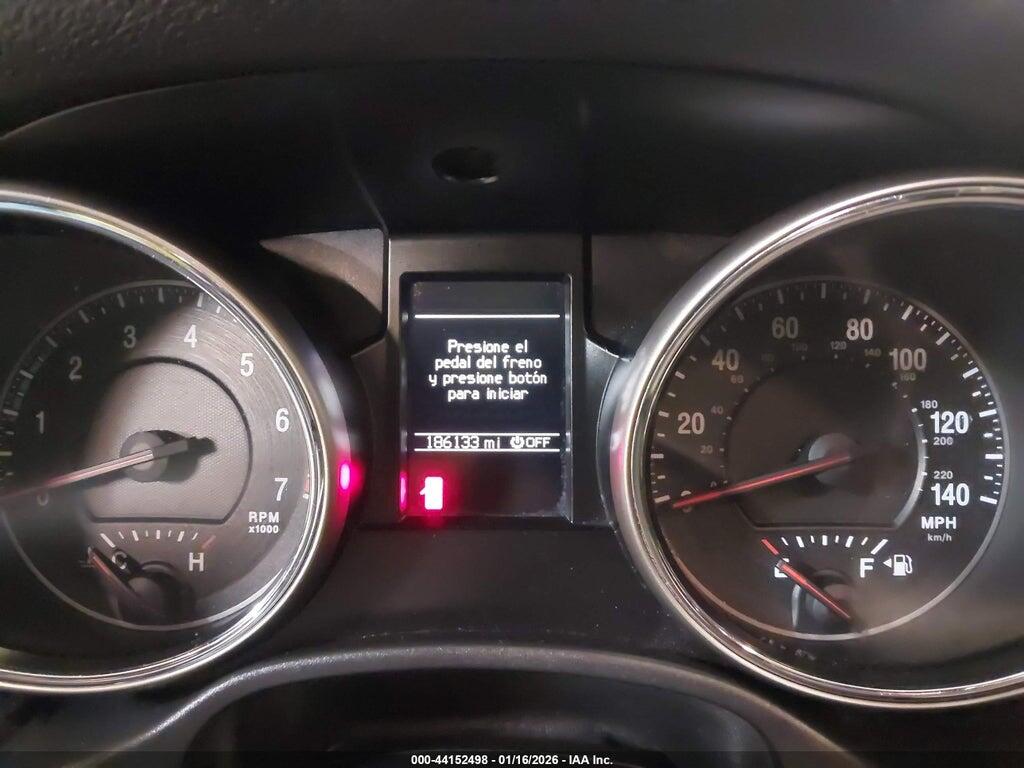 1J4RR4GG6BC584374 2011 JEEP GRAND CHEROKEE photo no. 7