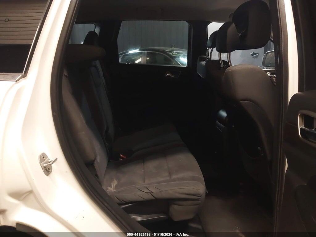 1J4RR4GG6BC584374 2011 JEEP GRAND CHEROKEE photo no. 8