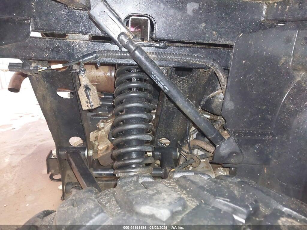 JKBAFSC12JB511627 2018 KAWASAKI KAF820 photo no. 8