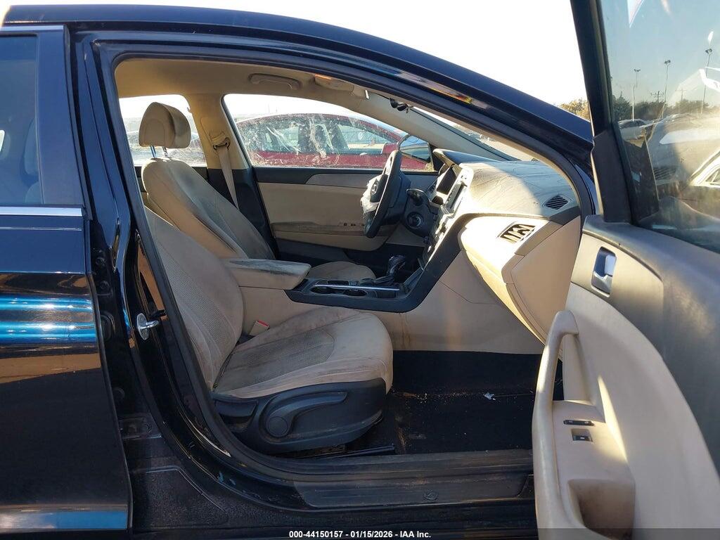5NPE24AF7GH284105 2016 HYUNDAI SONATA photo no. 5