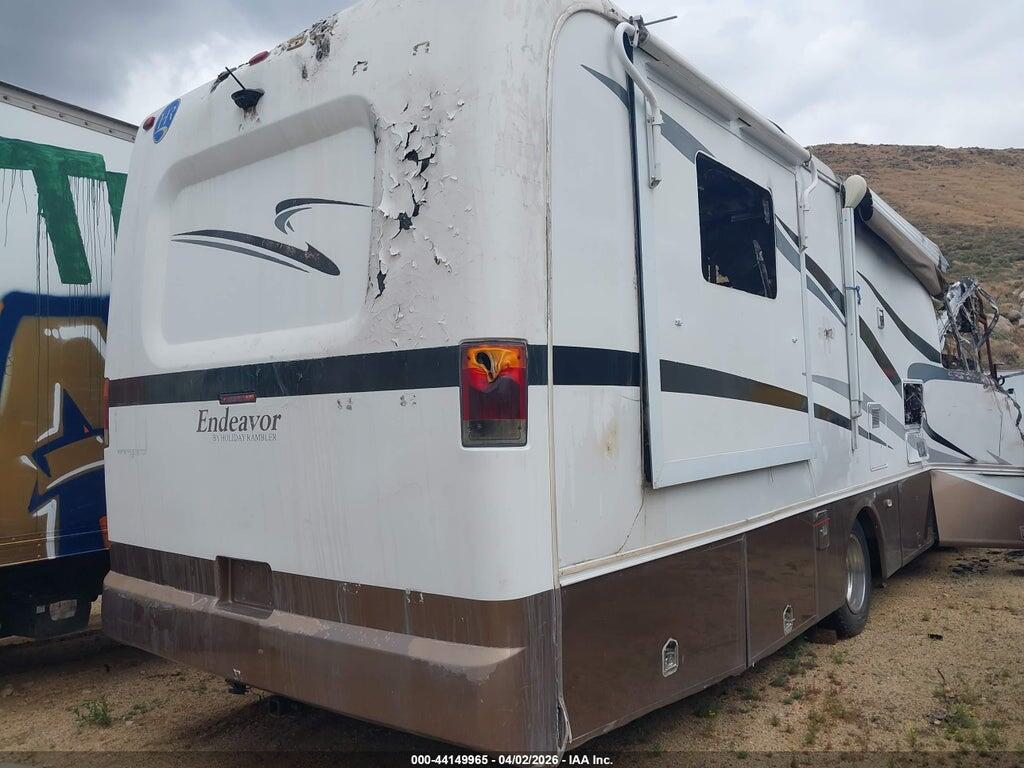 1FCNF53SX10A13466 2001 FORD F550 photo no. 4