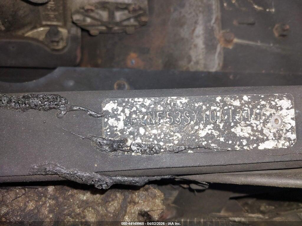1FCNF53SX10A13466 2001 FORD F550 photo no. 9