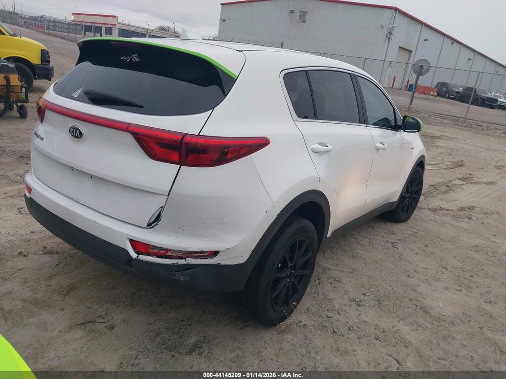KNDPMCAC6J7430573 2018 KIA SPORTAGE photo no. 4