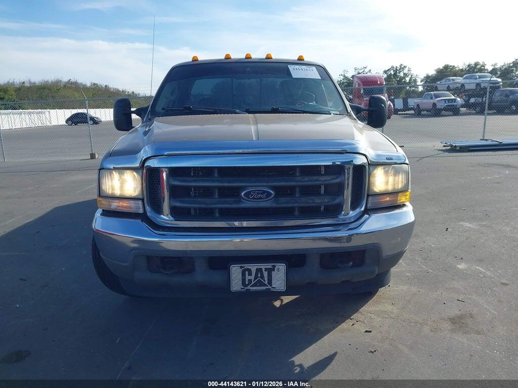 1FTSX30F22EB40938 2002 FORD F-350 photo no. 12