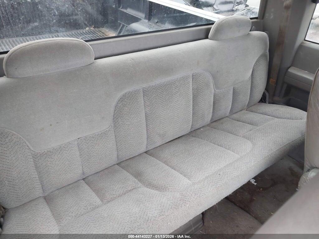 1GBEC19R8VE231263 1997 CHEVROLET C1500 photo no. 8